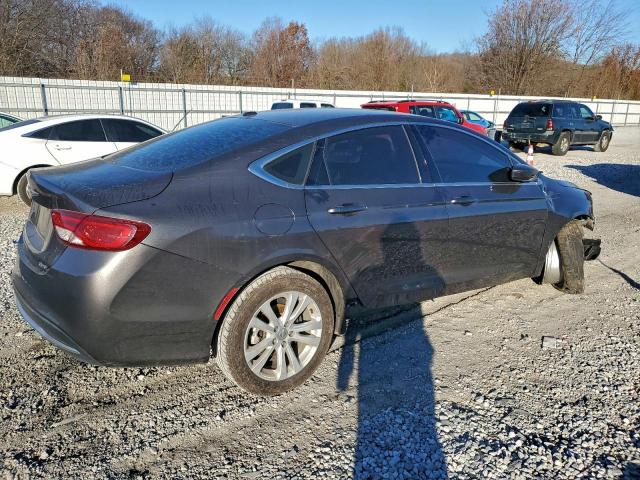 Chrysler 200 Limited Image 3