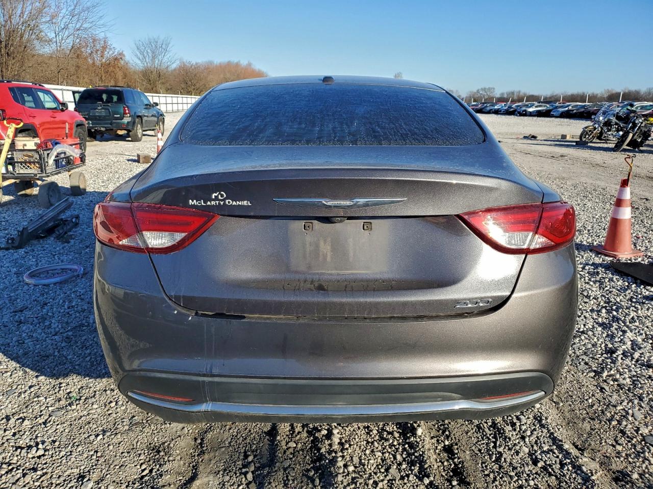 Chrysler 200 Limited Image 6
