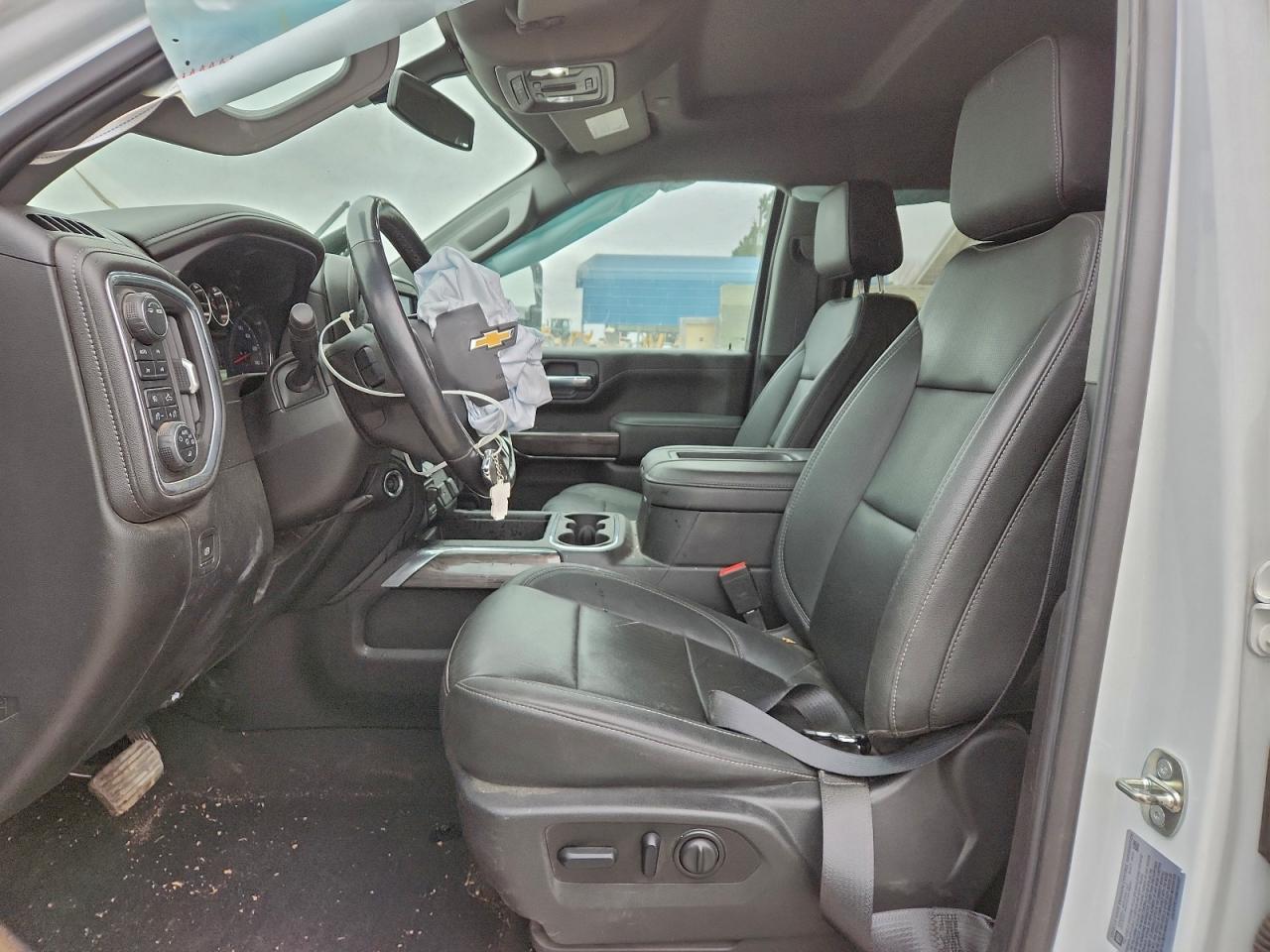 Chevrolet Silverado K2500 Heavy Duty Ltz Image 7