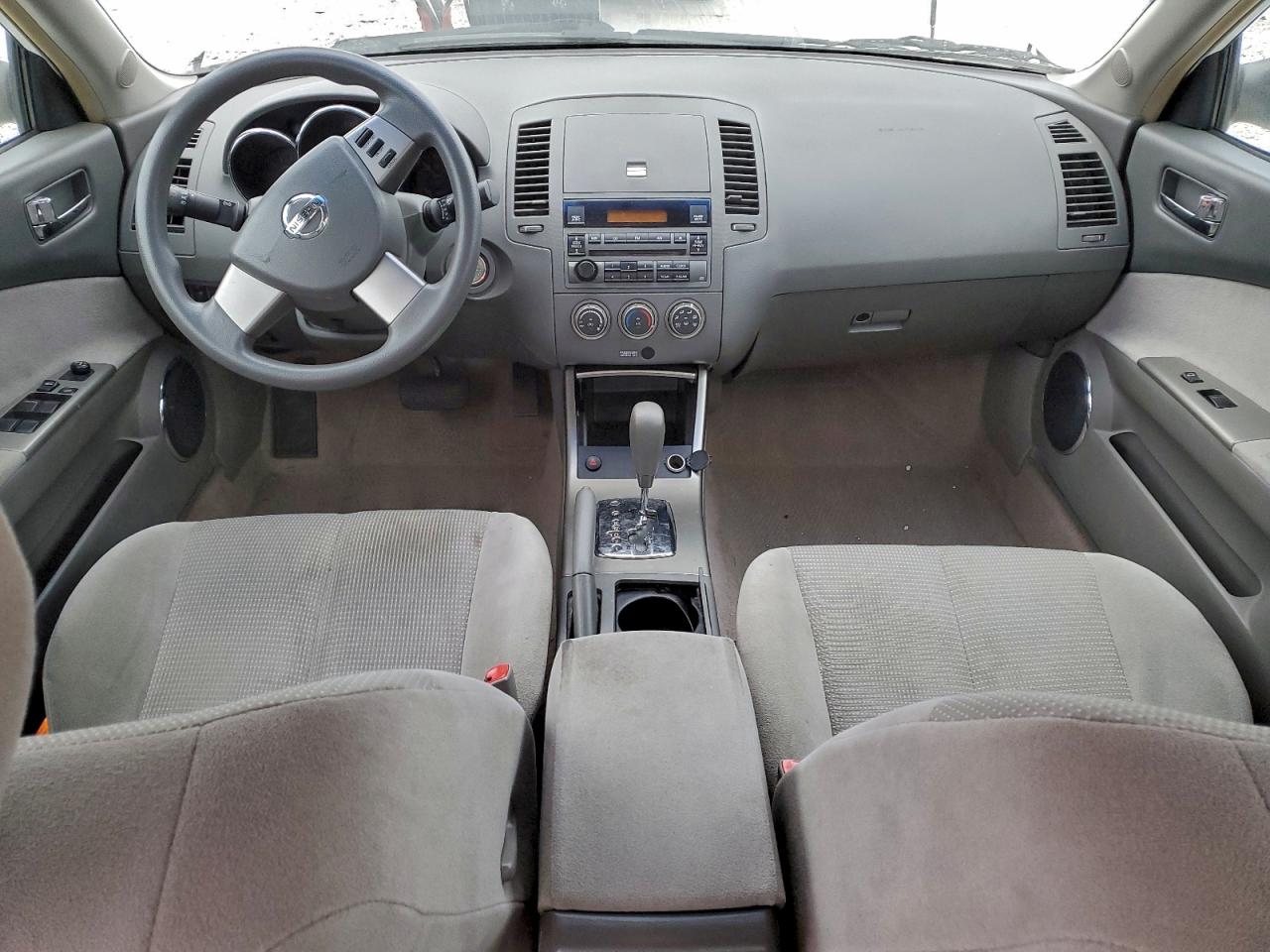 Nissan Altima S Image 3