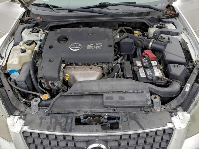 Nissan Altima S Image 6