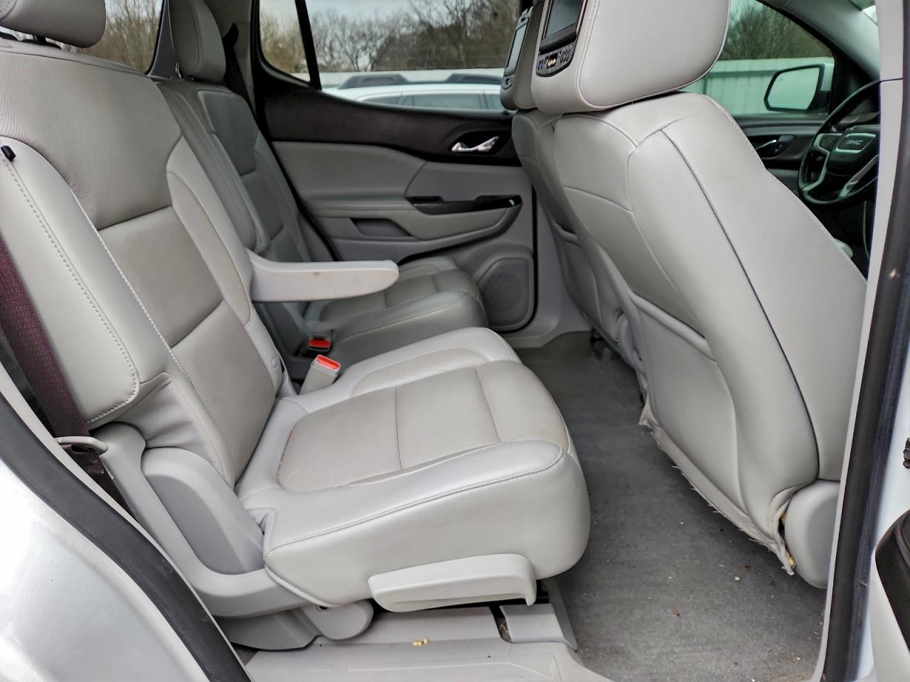 GMC Acadia Slt-1 Image 7