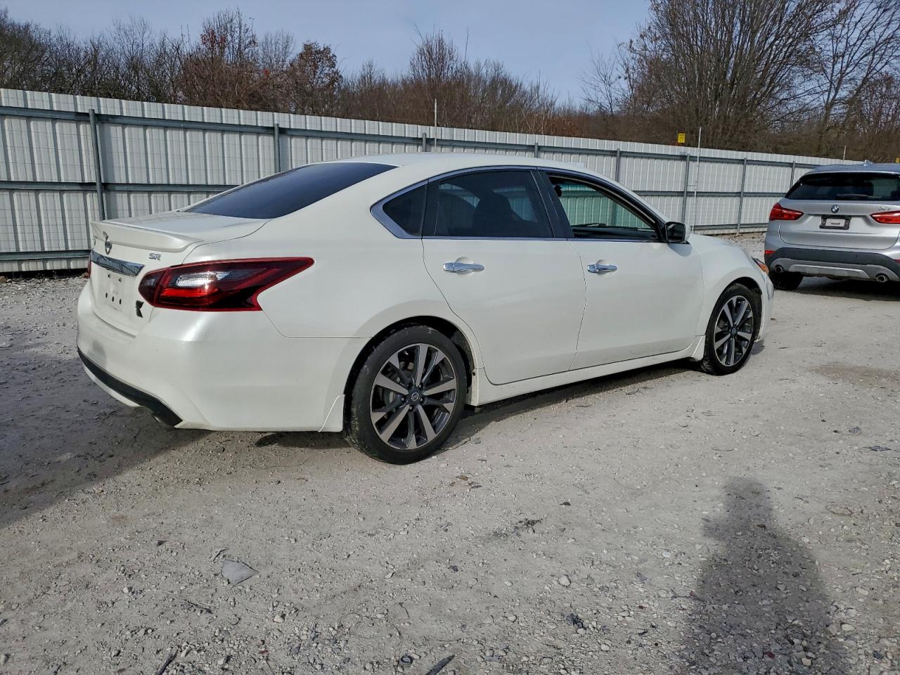 Nissan Altima 2.5 Image 5