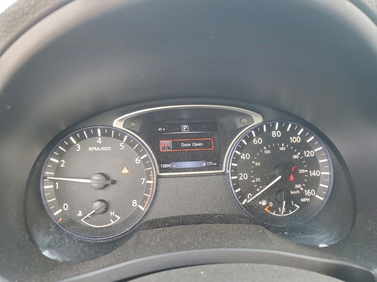 Nissan Altima 2.5 Image 12