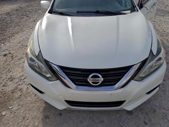 Nissan Altima 2.5 Image 7