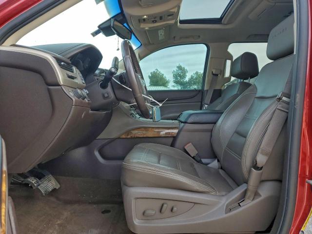 GMC Yukon Denali Image 2