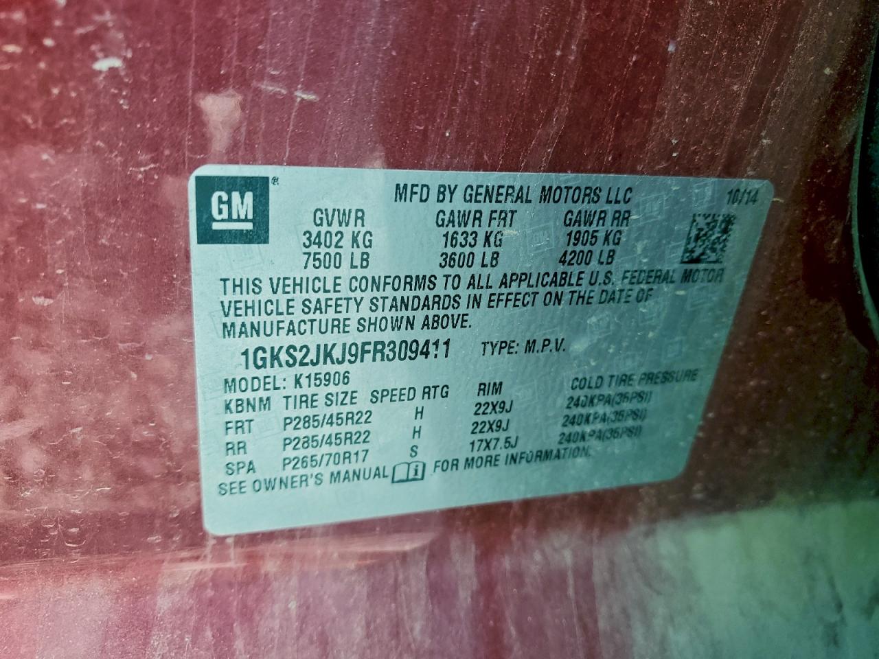 GMC Yukon Denali Image 7