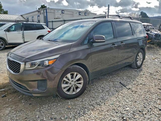  Salvage Kia Sedona