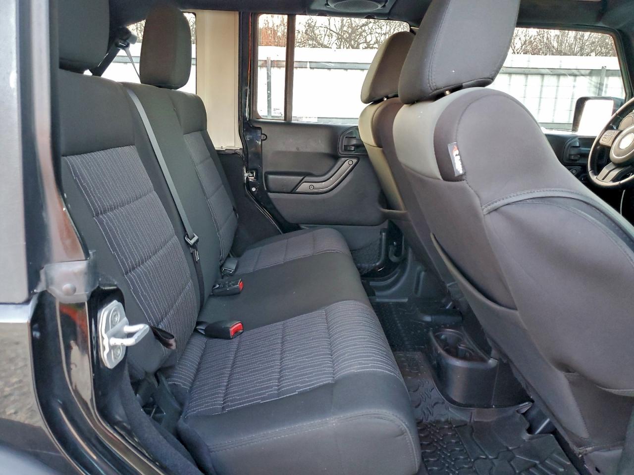 Jeep Wrangler Sport Image 10