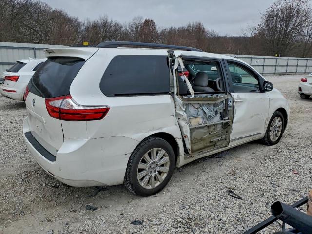 Toyota Sienna Xle Image 5
