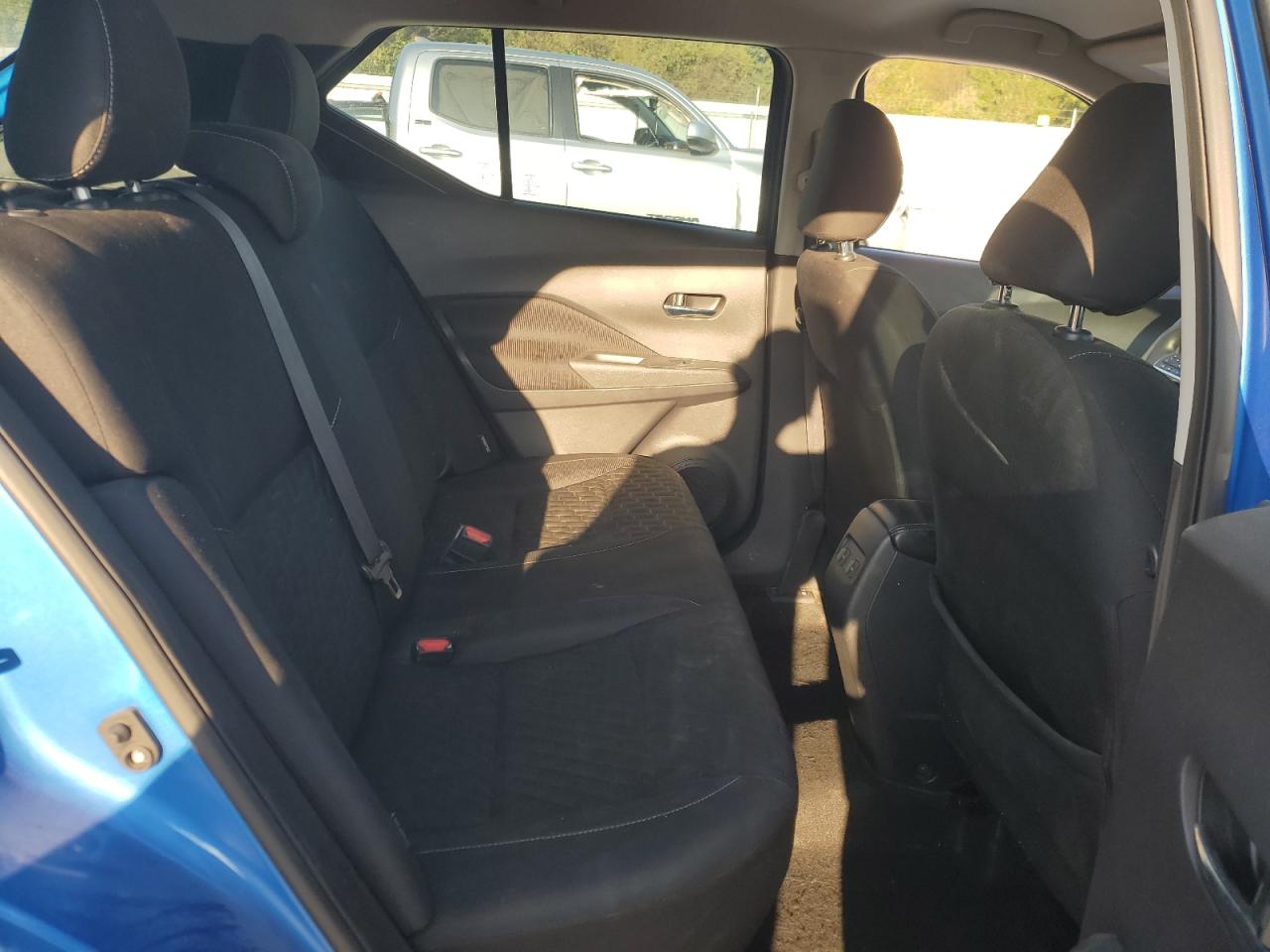 Nissan Kicks Sv Image 7