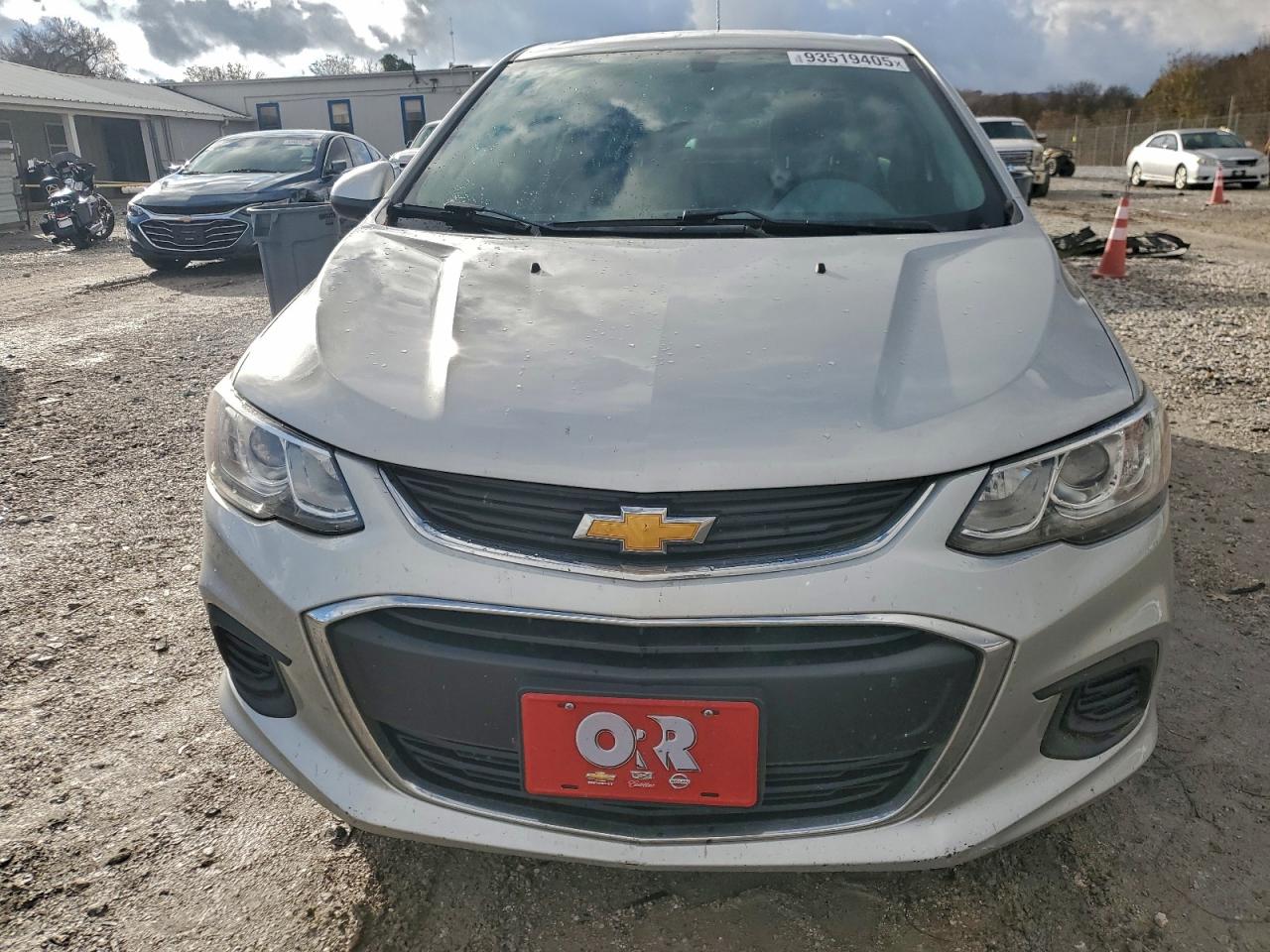 Chevrolet Sonic Ls Image 11