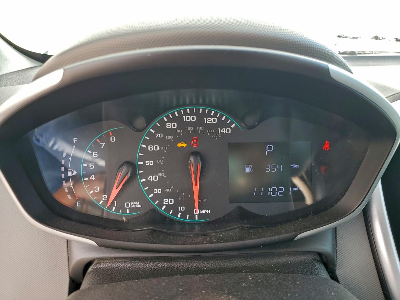 Chevrolet Sonic Ls Image 4