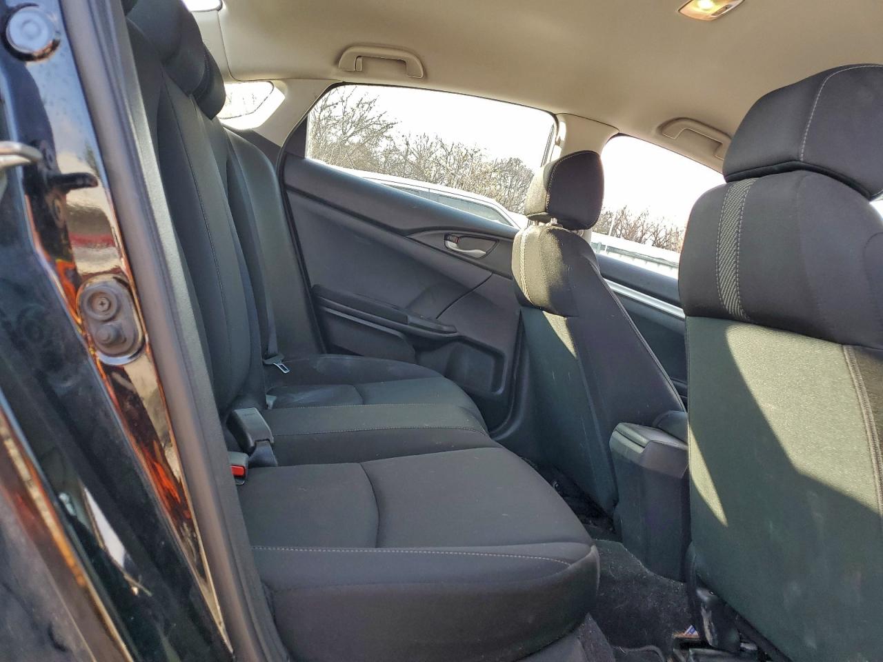 Honda Civic Lx Image 4