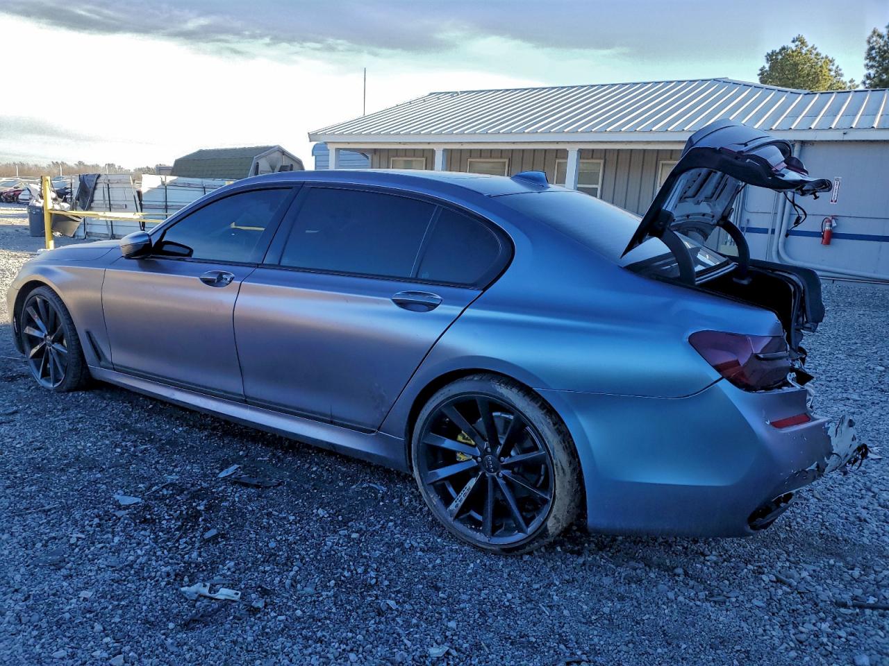 BMW 7 Series I Image 4