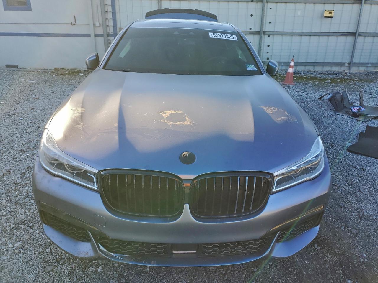 BMW 7 Series I Image 8