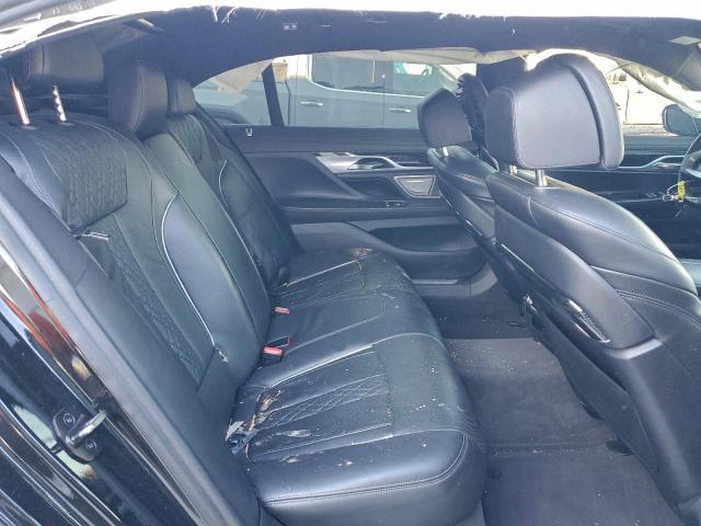 BMW 7 Series I Image 11