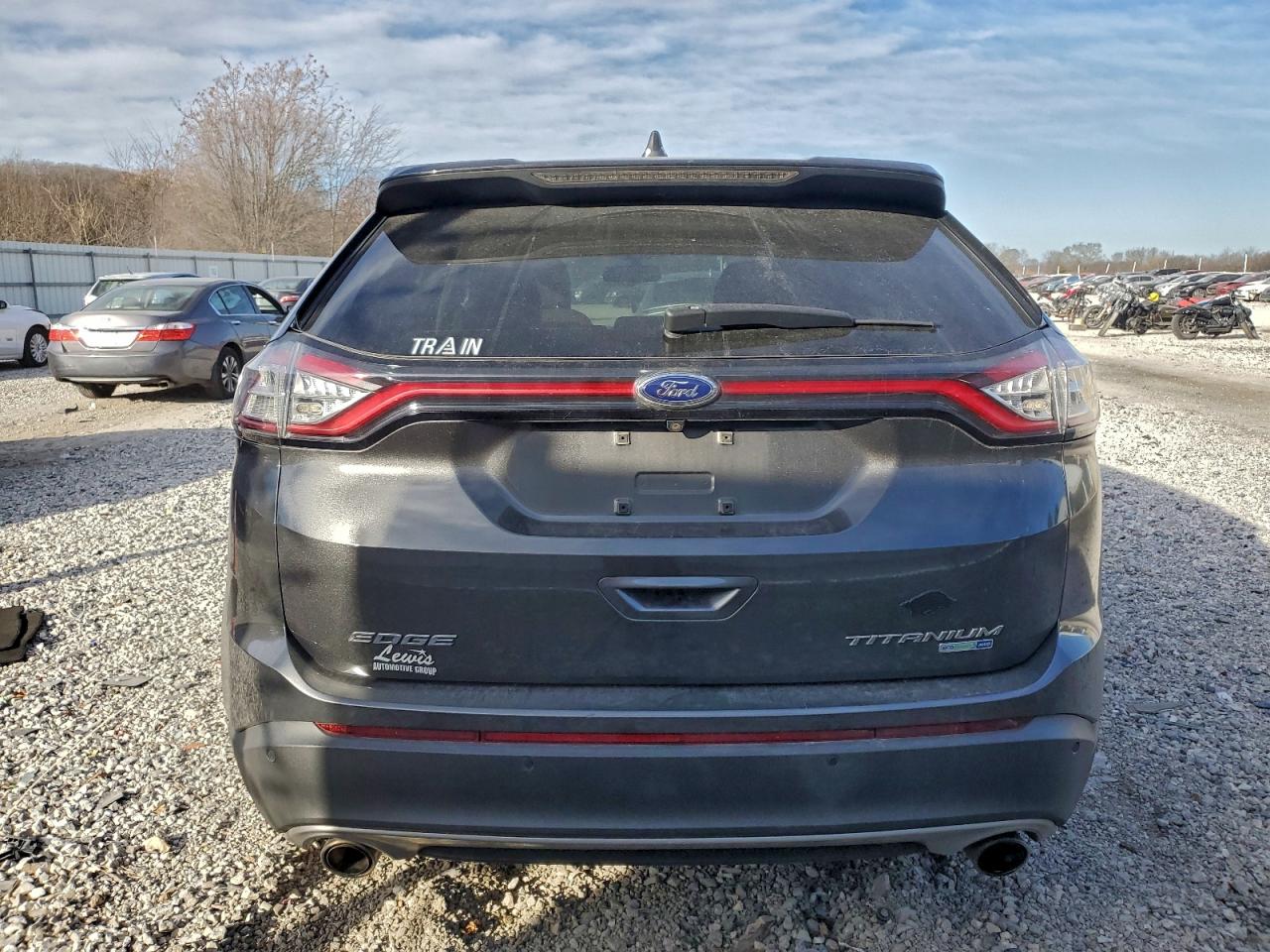 Ford Edge Titanium Image 13