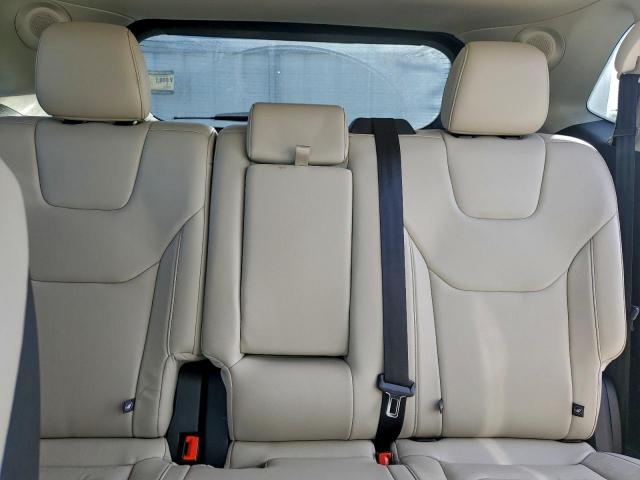 Ford Edge Titanium Image 11