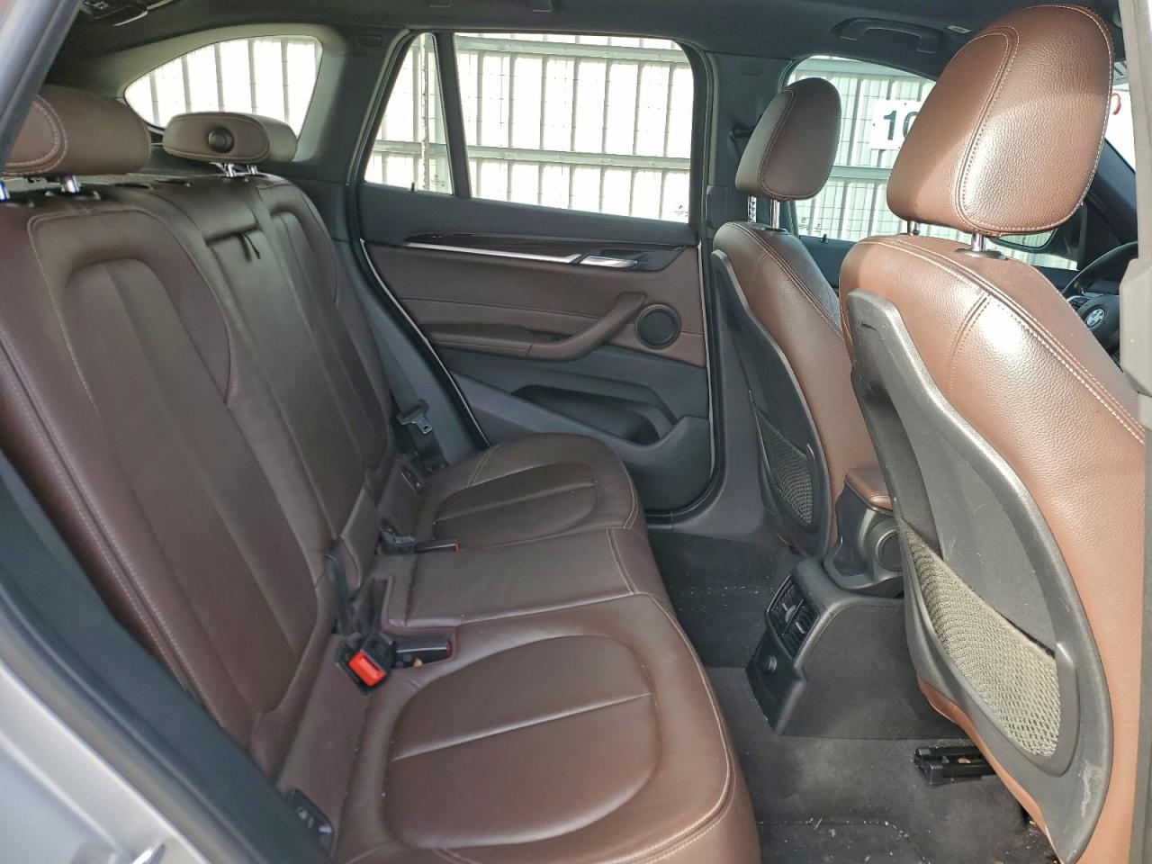 BMW X Series Xdrive28i Image 10