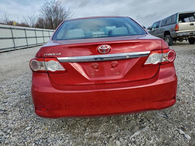 Toyota Corolla Base Image 8