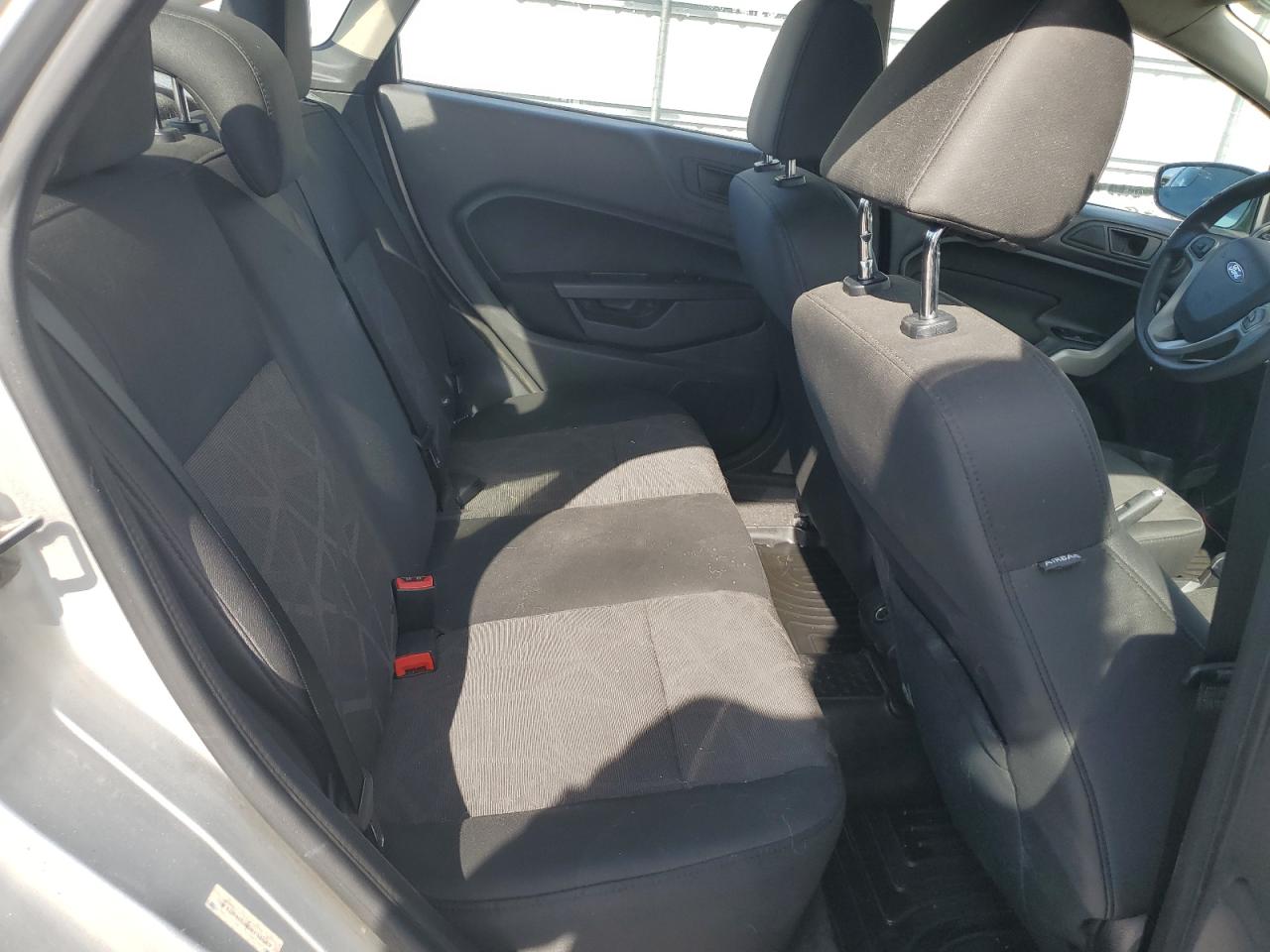 Ford Fiesta Se Image 10