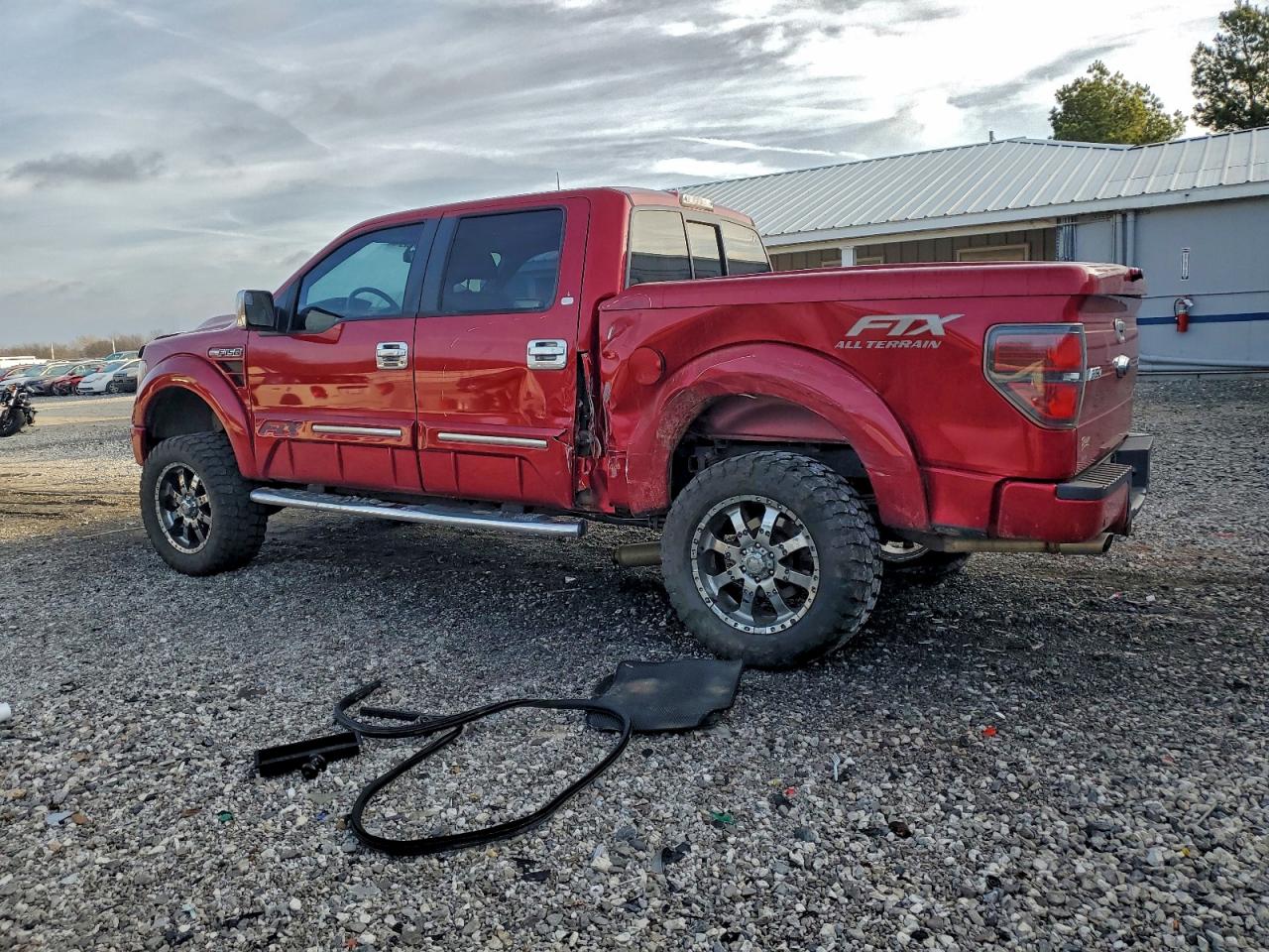 Ford F-150 Supercrew Image 4