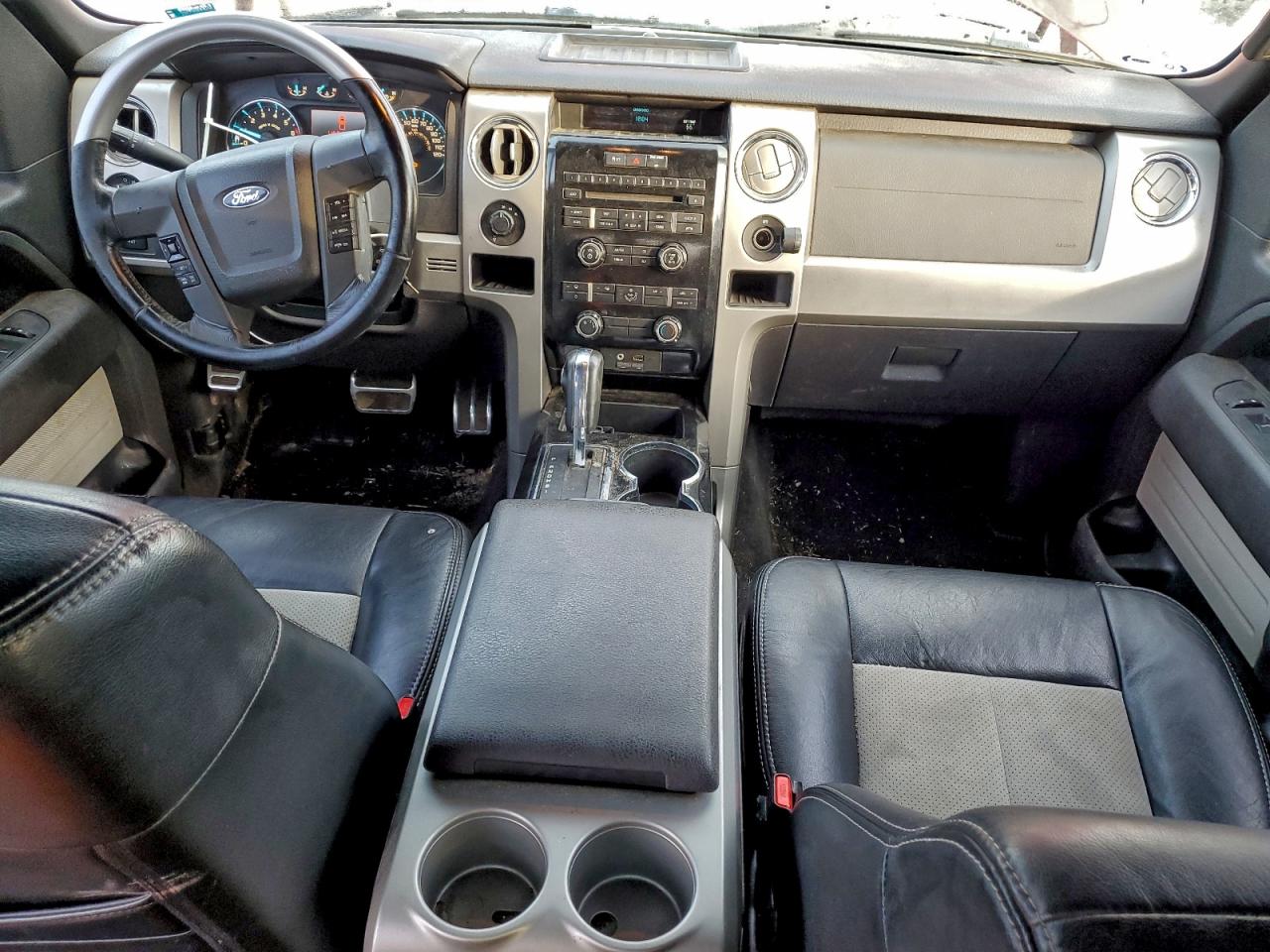 Ford F-150 Supercrew Image 11