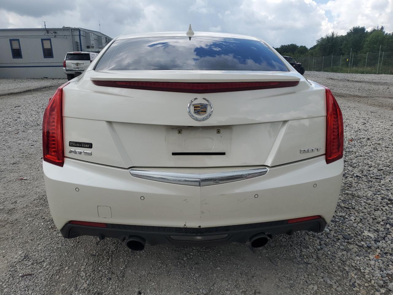 Cadillac ATS Luxury Image 2
