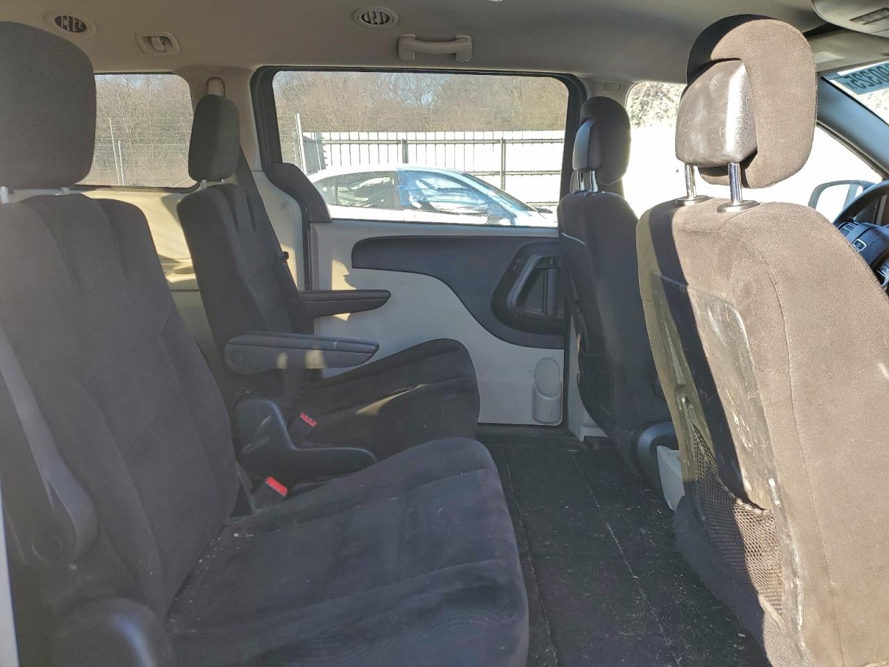 Dodge Caravan Sxt Image 5