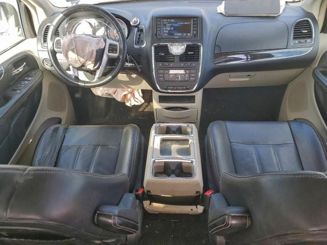 Chrysler Minivan Touring Image 6