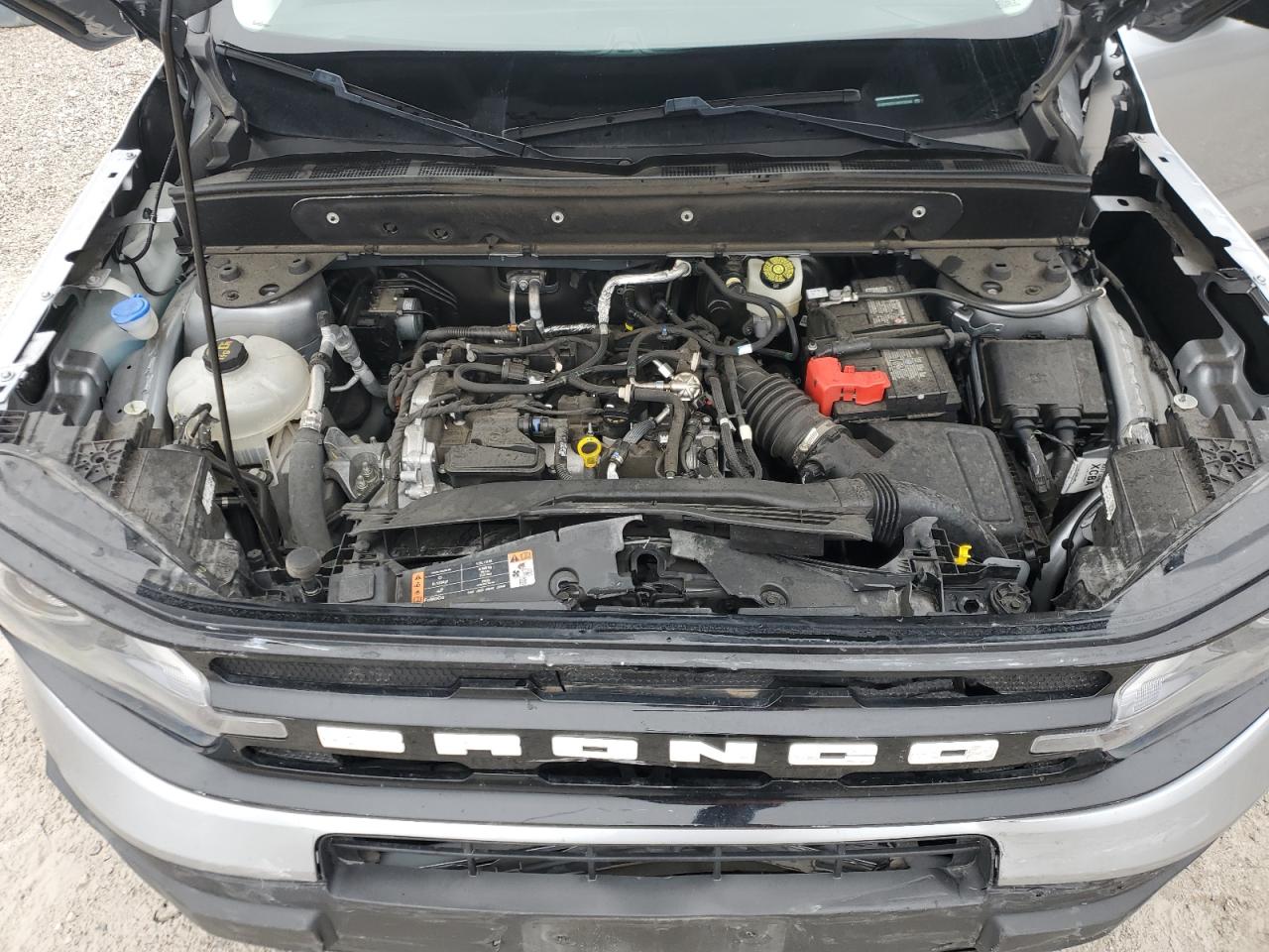 Ford Bronco Outer Banks Image 9