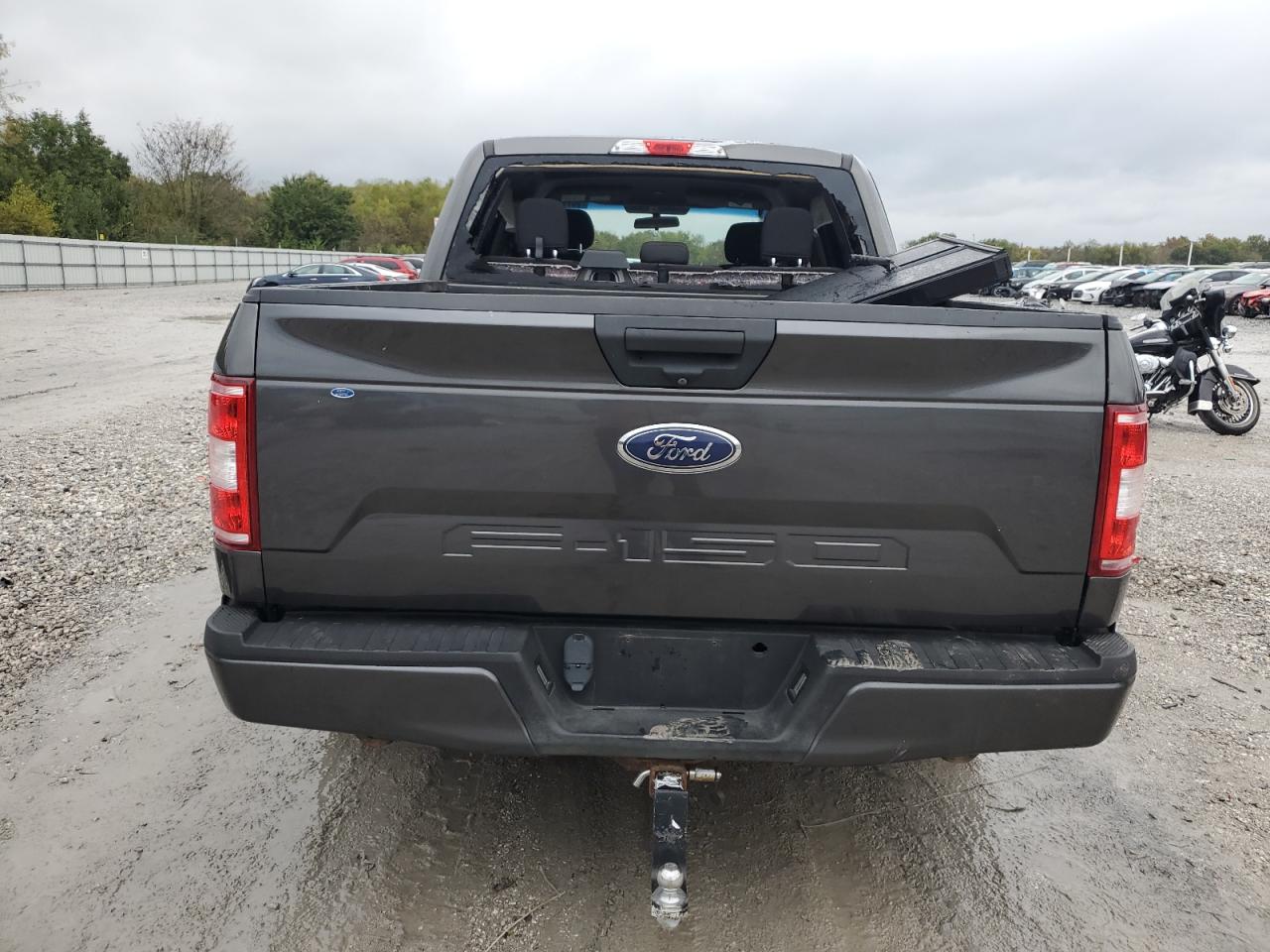 Ford F-150 Supercrew Image 7