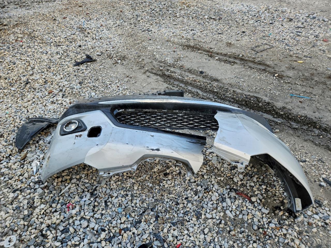 Nissan Rogue S Image 13