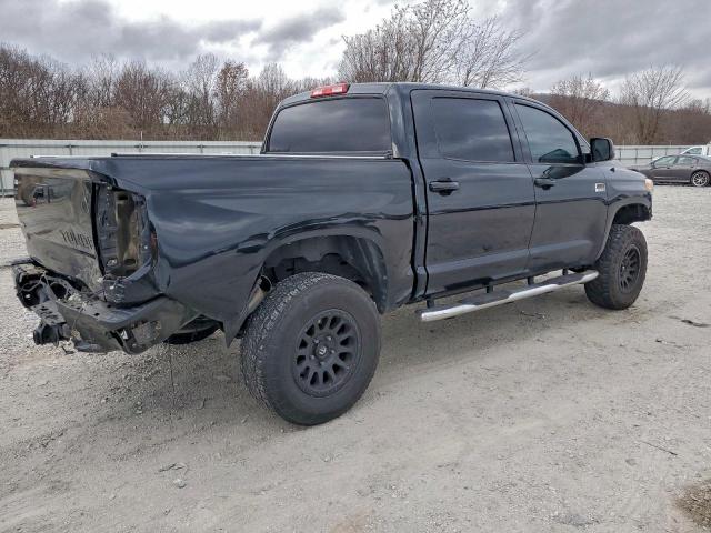 Toyota Tundra Crewmax 1794 Image 4