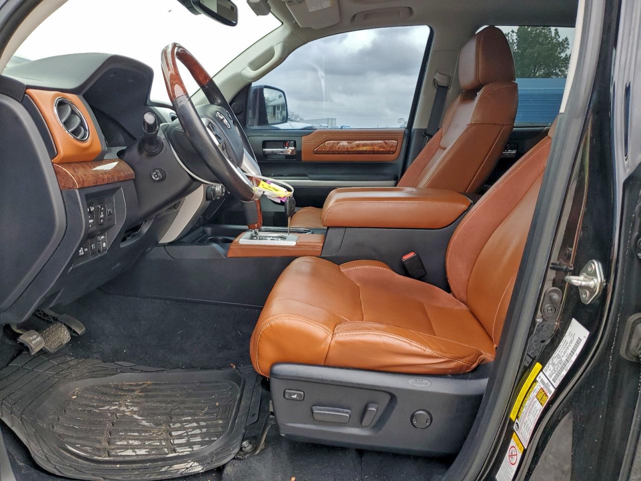 Toyota Tundra Crewmax 1794 Image 8