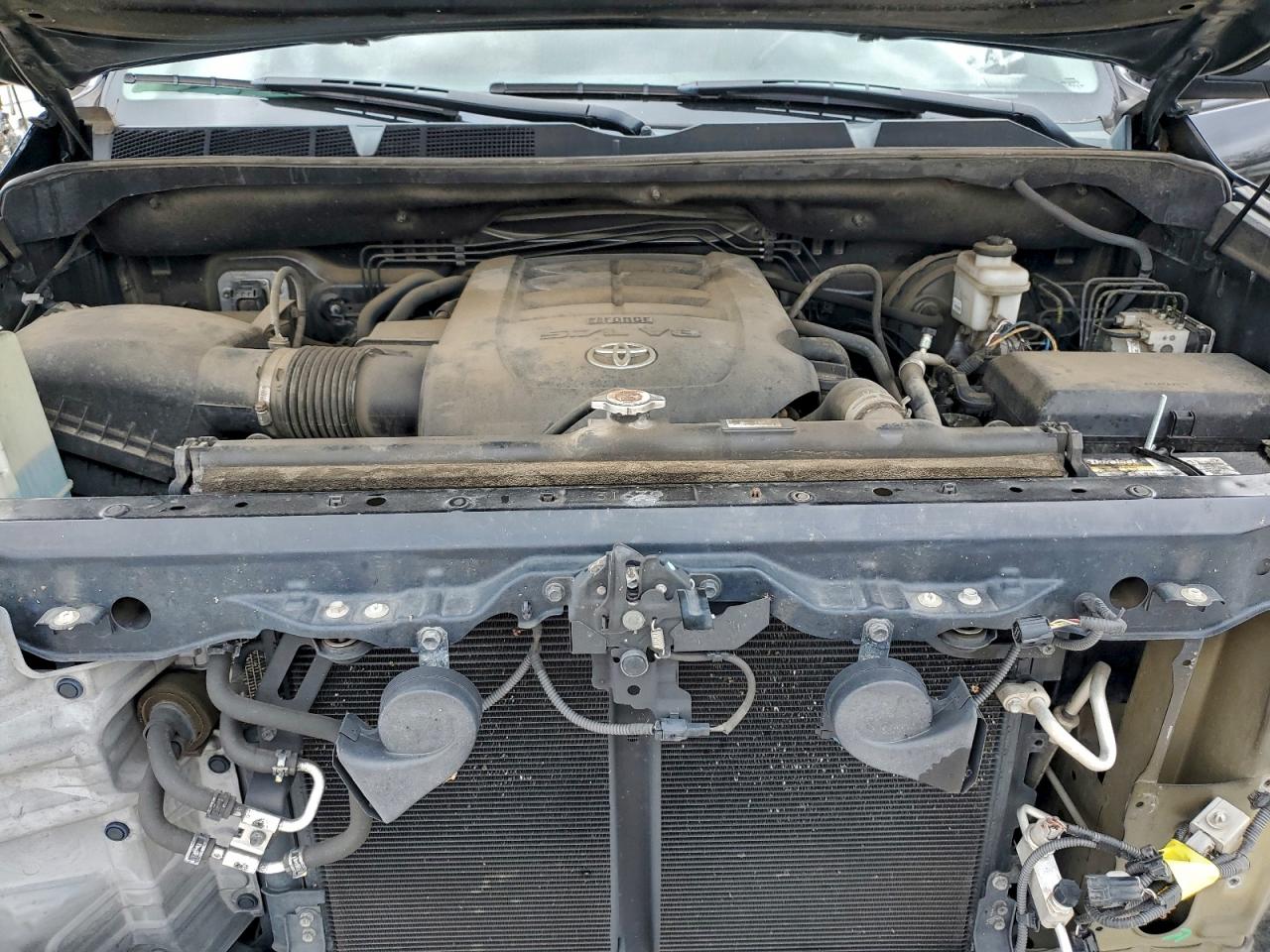 Toyota Tundra Crewmax 1794 Image 7