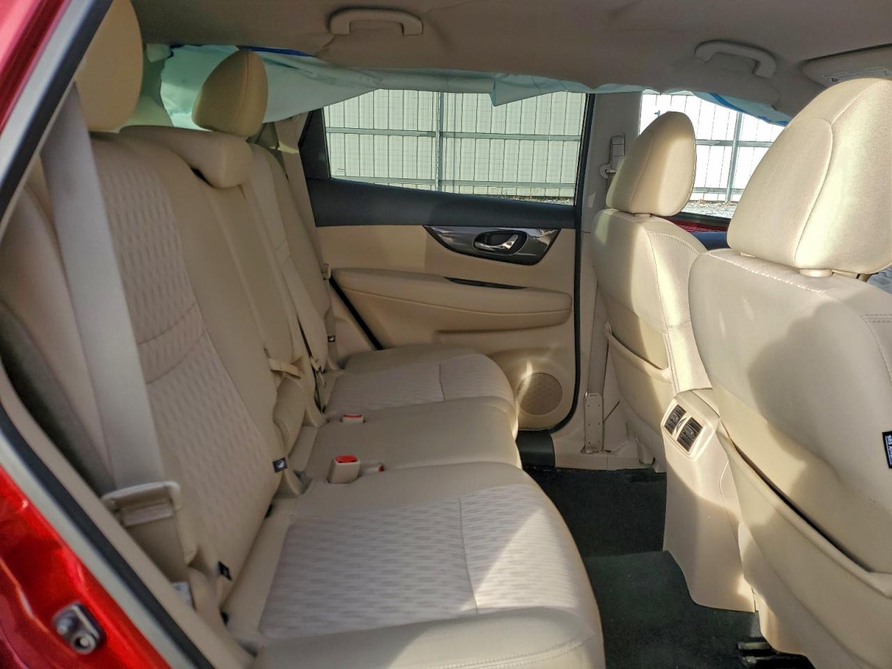 Nissan Rogue S Image 8