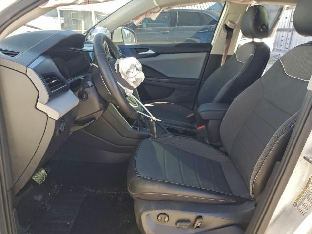 Volkswagen Taos Se Image 6