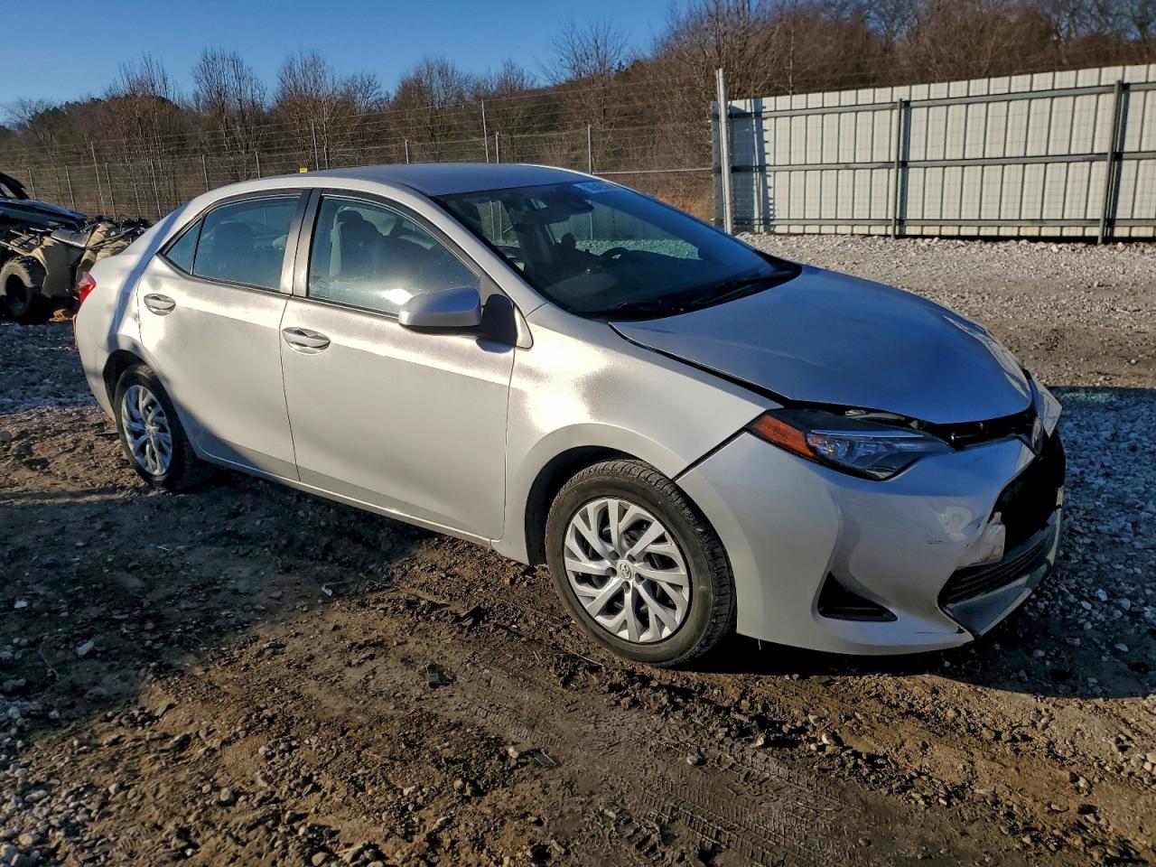 Toyota Corolla L Image 10
