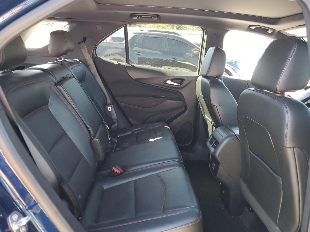 Chevrolet Equinox Rs Image 12