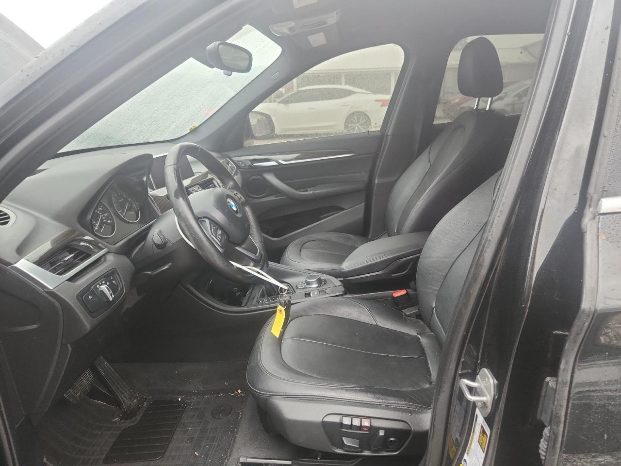 BMW X Series Xdrive28i Image 6