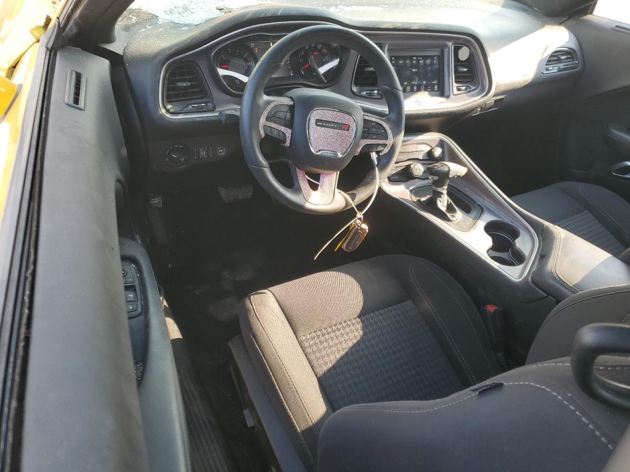 Dodge Challenger Sxt Image 5