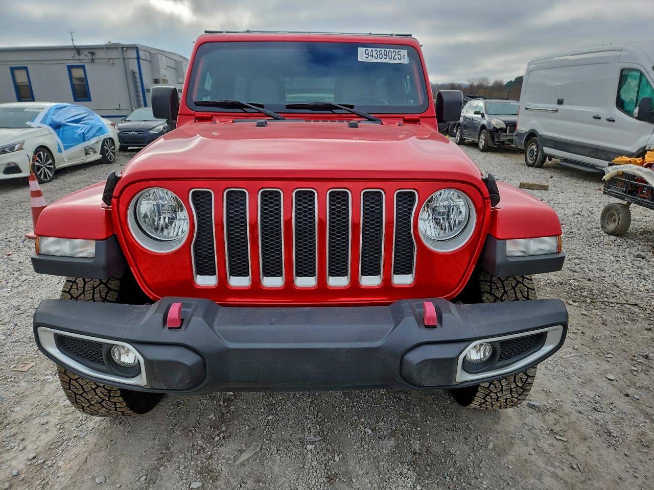 Jeep Wrangler Sahara Image 7