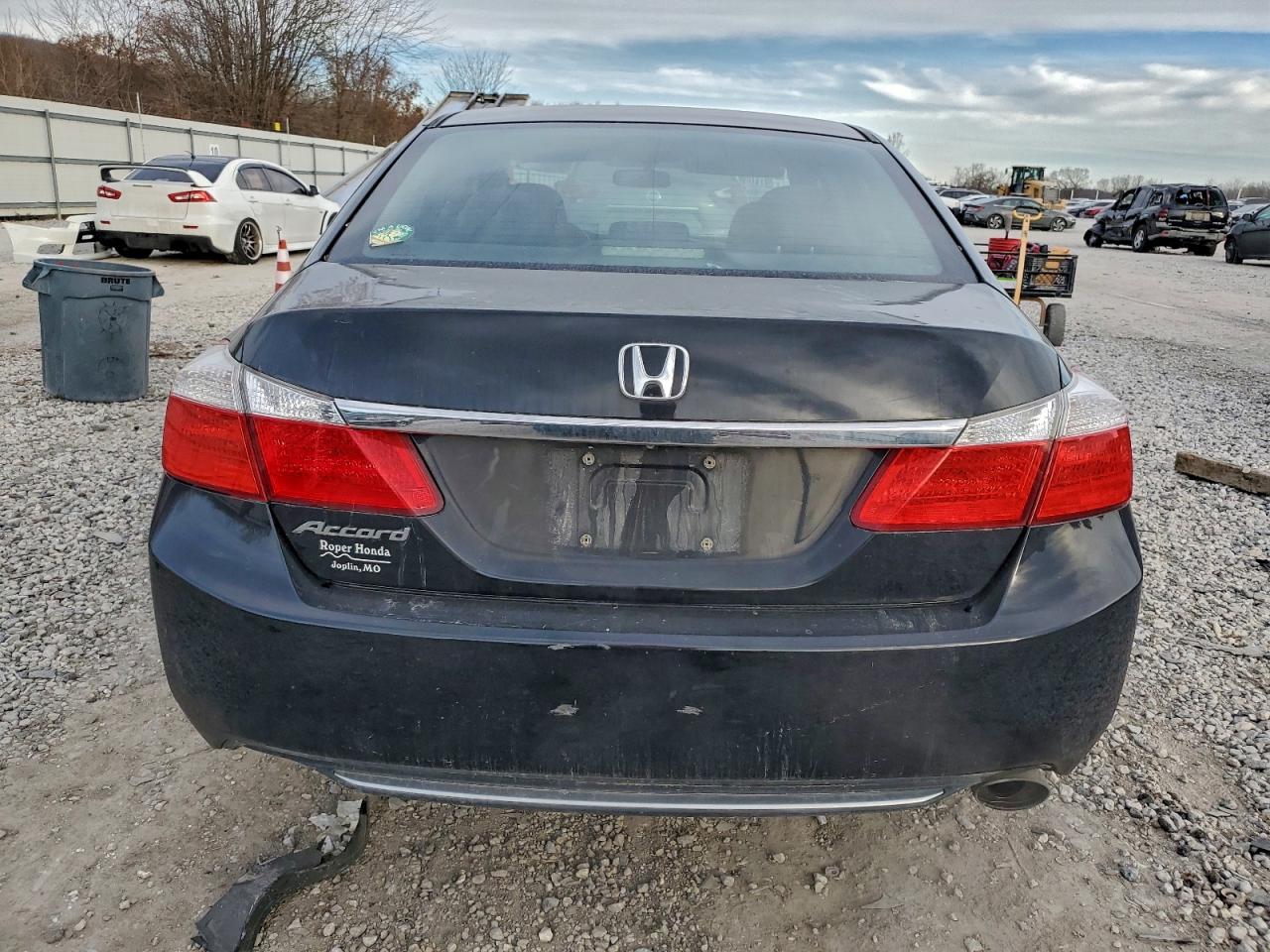 Honda Accord Lx Image 3