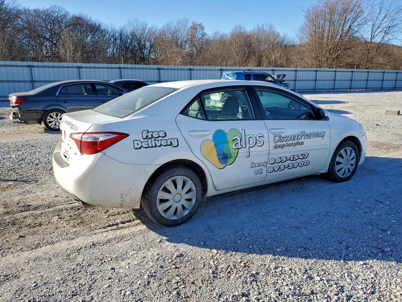 Toyota Corolla L Image 4