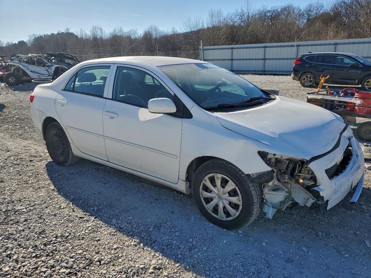 Toyota Corolla Base Image 13