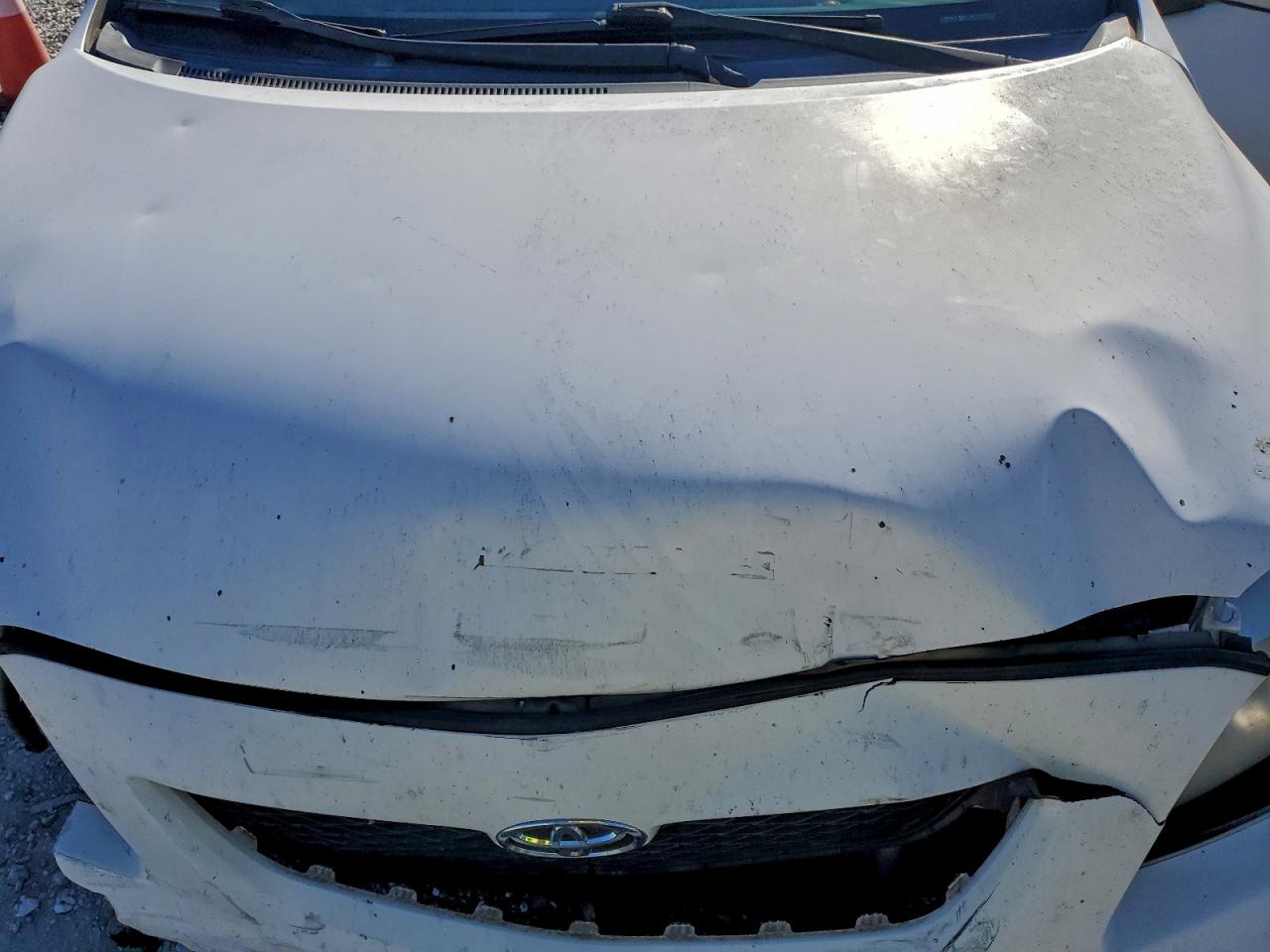 Toyota Corolla Base Image 4