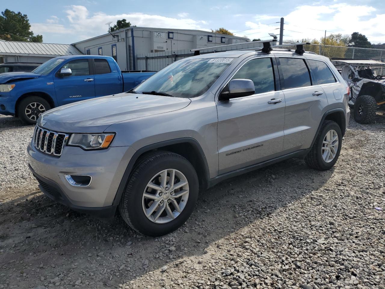 Jeep Grand Cherokee Laredo Image 1