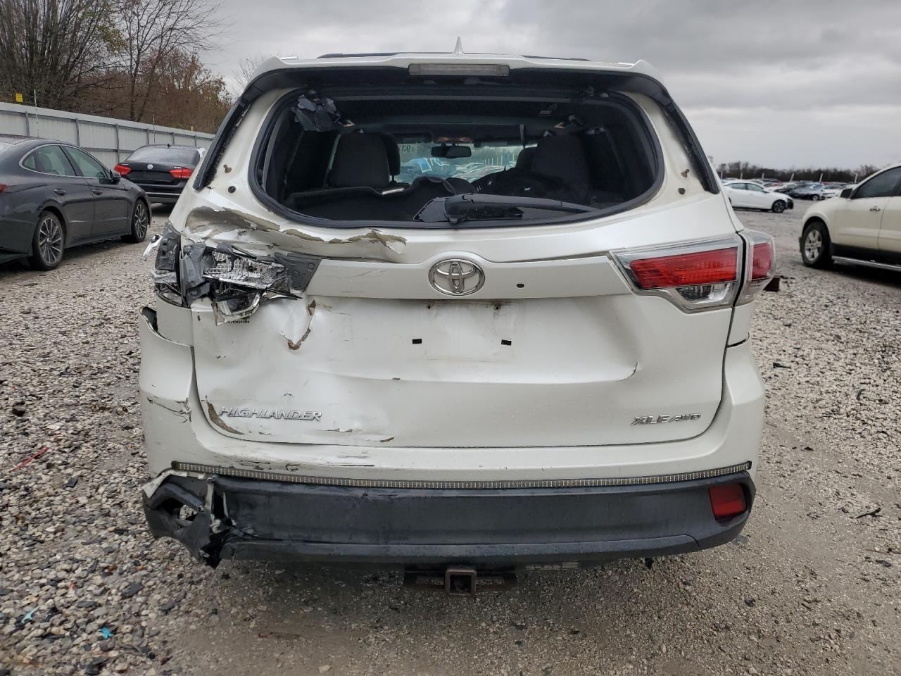 Toyota Highlander Xle Image 6